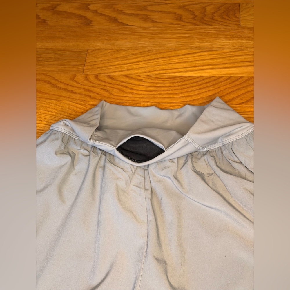 Halara Wide Leg Athletic Pants Small Gray Flowy High Rise Tulip Hem - Picture 9 of 12